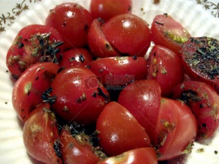CherryTomatoes82136.JPG