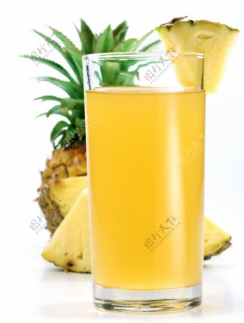 果汁与菠萝图片