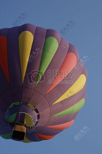 漂亮的彩色热气球