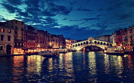 威尼斯夜景海报背景唯美