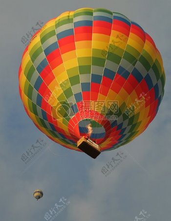 天空多彩多彩气球热空气气球