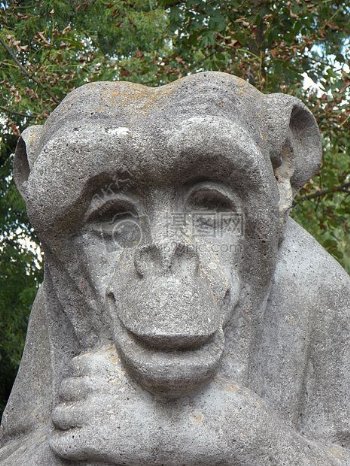 猴子雕像摇滚