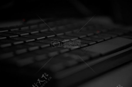 黑色的电脑键盘