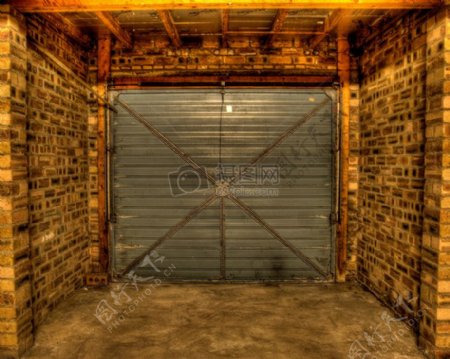 garagehdr.jpg