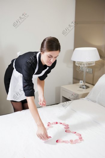 酒店女服务员图片