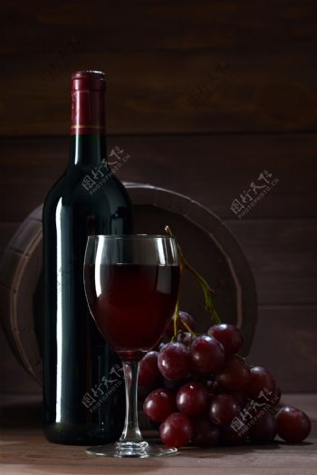 葡萄与葡萄酒