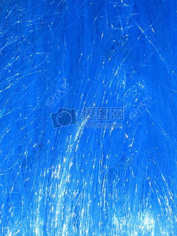 蓝色的头发丝