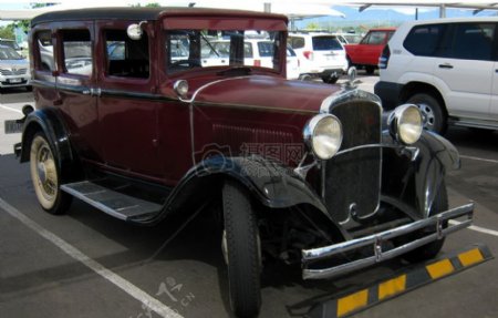 1926年道奇轿车2.JPG