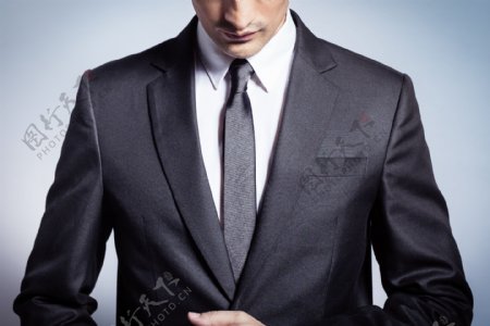 灰色领带商务男人图片