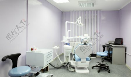 牙科手术医疗器材图片