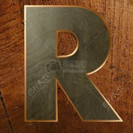 木板上的金色字母