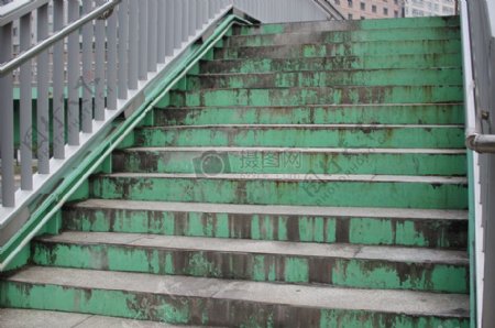 绿色的石阶