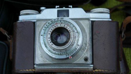 精美的古董相机