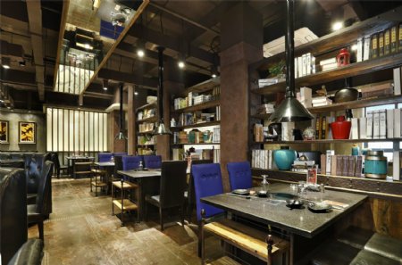 现代时尚金属感餐厅深蓝色餐椅工装装修图