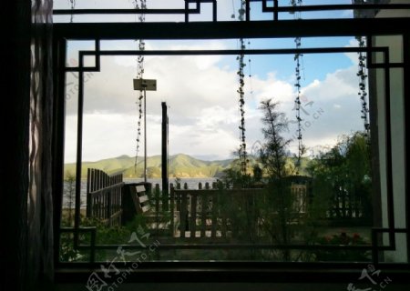 泸沽湖窗景