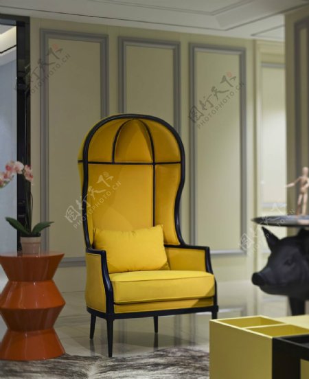 现代时尚客厅黄色椅子室内装修效果图