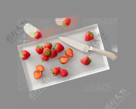 红色草莓水果刀png元素