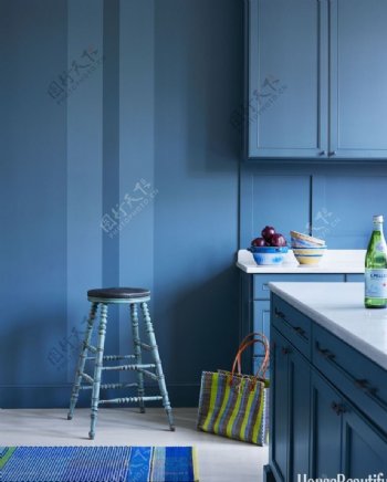 蓝色调厨房