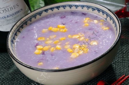 紫薯玉米粥