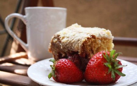 草莓和蛋糕
