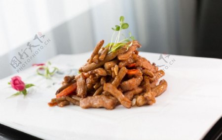 山菌菇炒肉丝