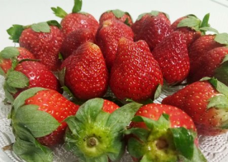 草莓鲜果水果有机水果