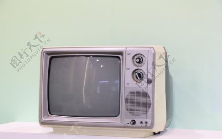 电视机