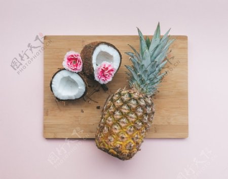 菠萝和椰子