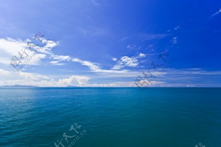 蓝色天空海洋