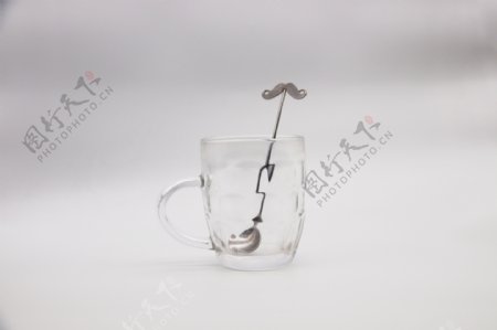 勺子玻璃杯摄影图
