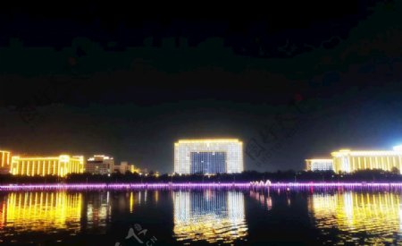 开元湖夜景摄影图
