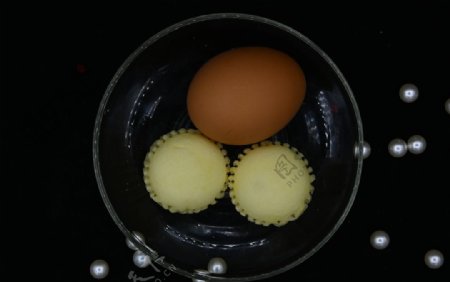 鸡蛋与点心