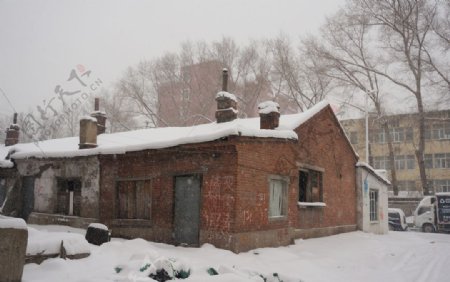 雪房子