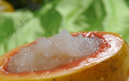 木瓜银耳炖雪蛤