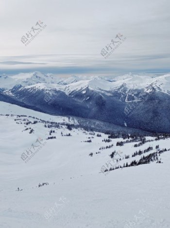 雪山