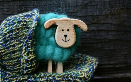 手工毛毡羊