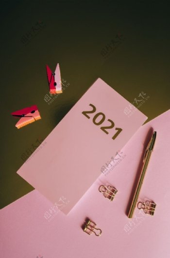 2021年元素背景图片