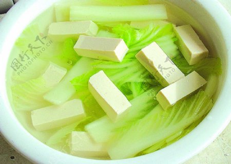 豫菜豆腐时蔬汤图片