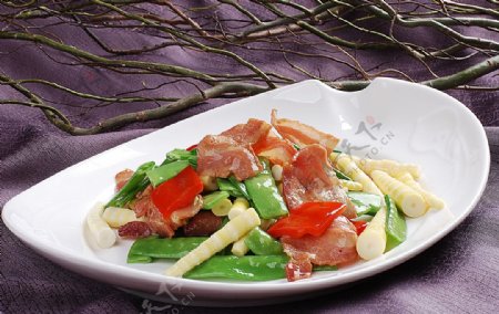 豫菜玉笋兰豆炒烟肉图片