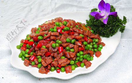 青豆牛肉粒图片