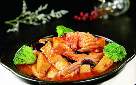 南北热菜客家豆腐煲图片