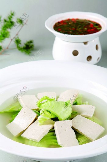 蘸水芹菜豆腐图片